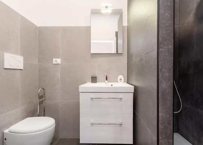 Trastevere Family Bertani Apartment